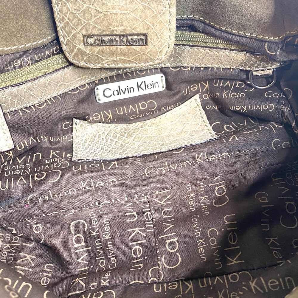 Calvin Klein Leather Embossed Snakeskin Bag - Picture 12 of 12